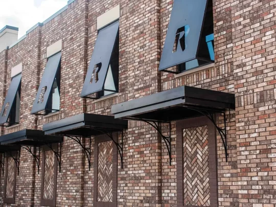 Awning-world-custom-residential-commercial-awnings-07-15-2020-Web-0010-scaled-1